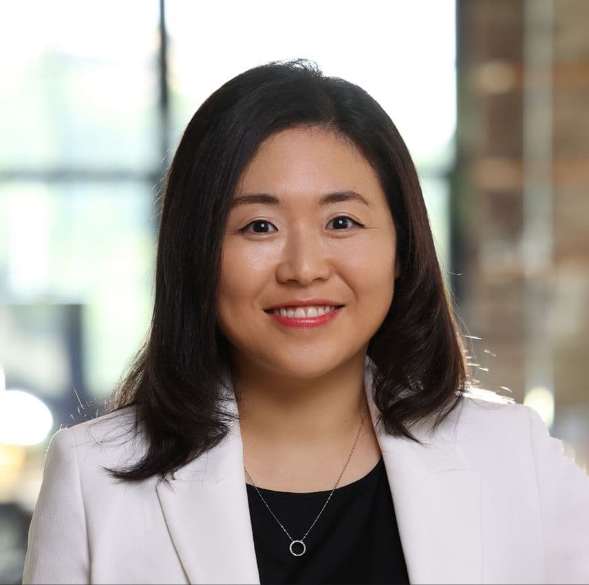 Jenny  Kwon
